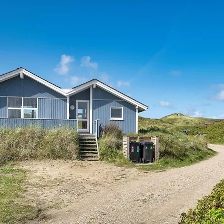 Ve052-vejers-strand-bjaergevej-3 * Vejers Strand